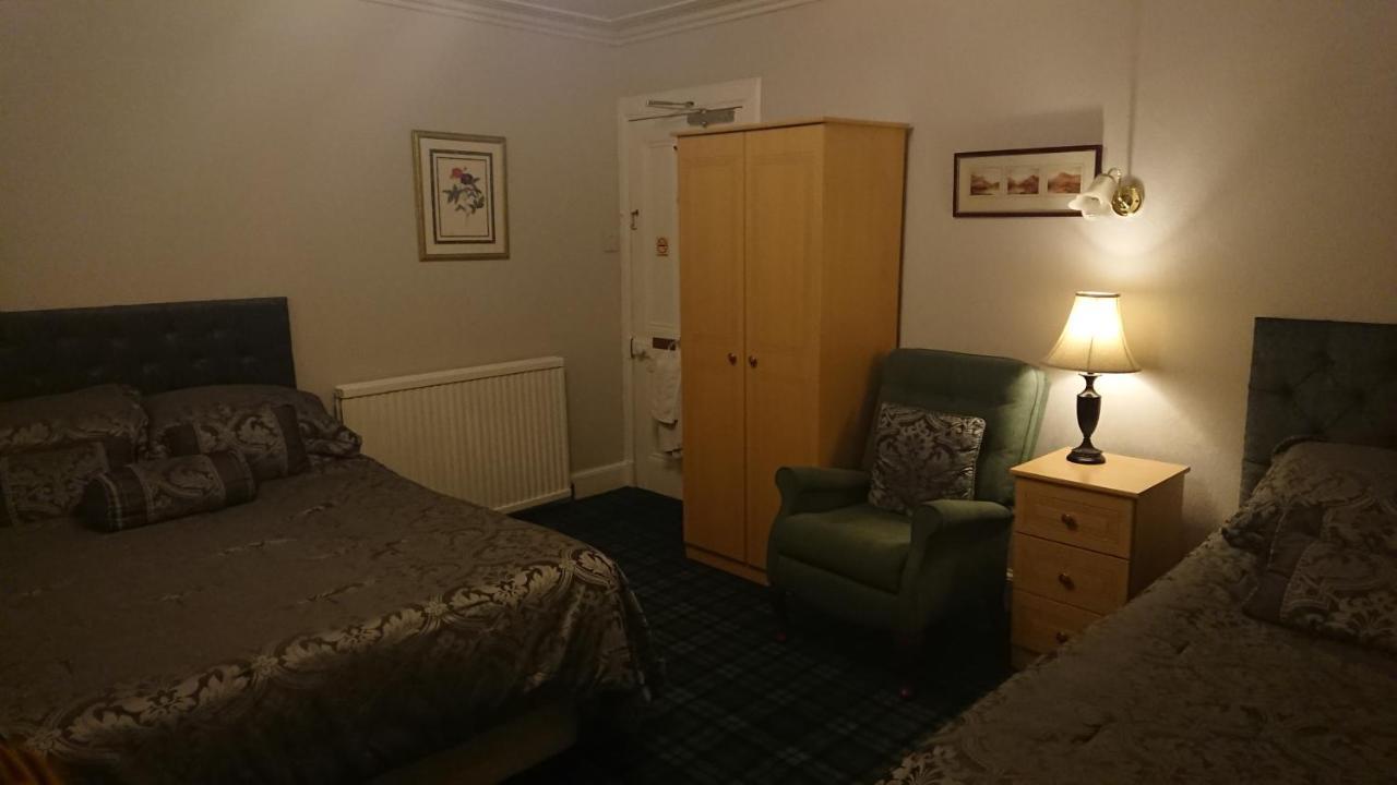 פטרהד Crawfords Guest House מראה חיצוני תמונה